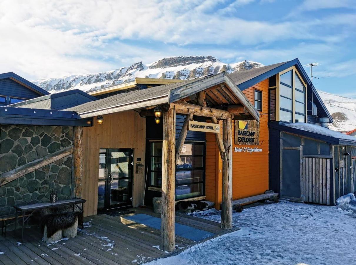 Basecamp Hotel Longyearbyen Exteriér fotografie