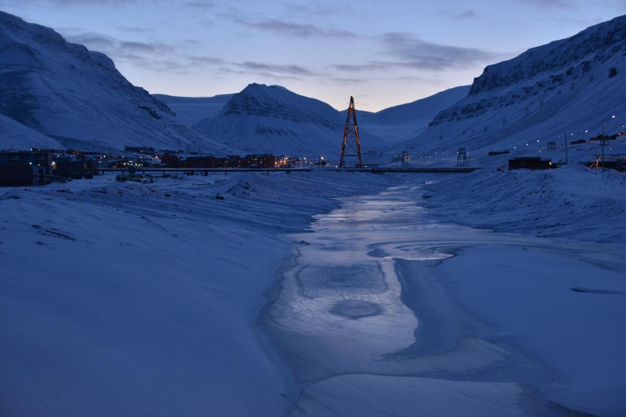 Basecamp Hotel Longyearbyen Exteriér fotografie