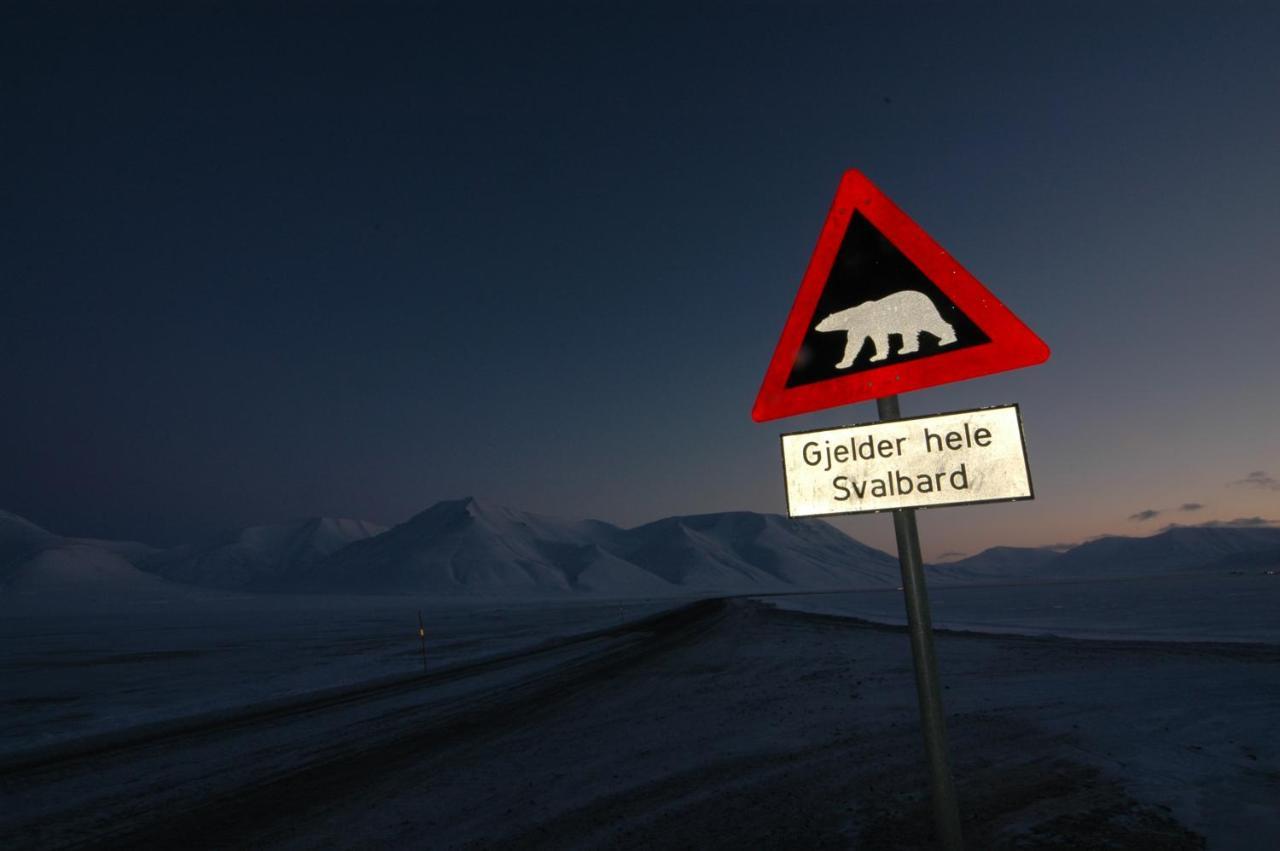 Basecamp Hotel Longyearbyen Exteriér fotografie